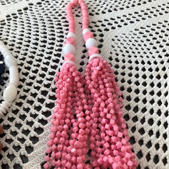 Costume Jewelry Necklaces - Picture 3 of 5